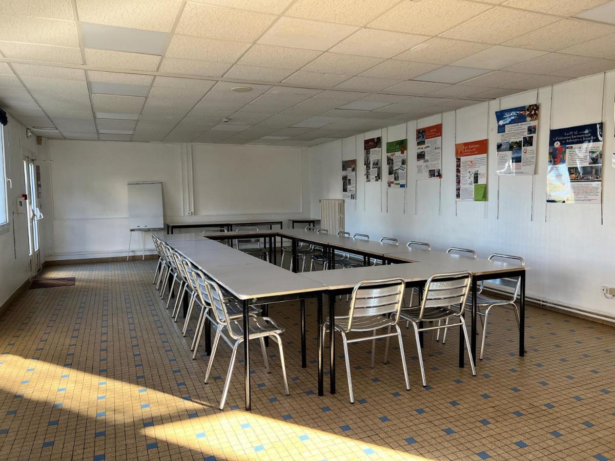 Auberge De Jeunesse Hi Poitiers Esterno foto